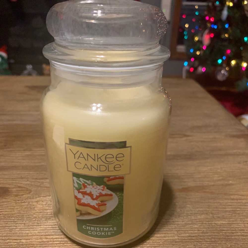 Yankee candle large jar Christmas cookie